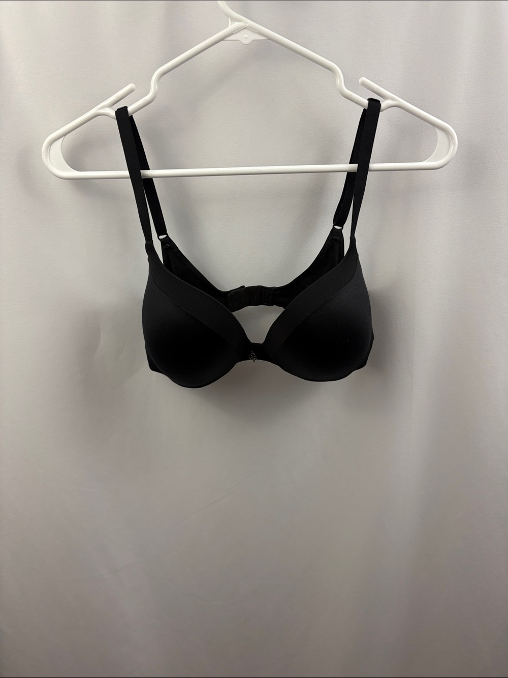 Victoria Secret 32D Bra Push Up Black